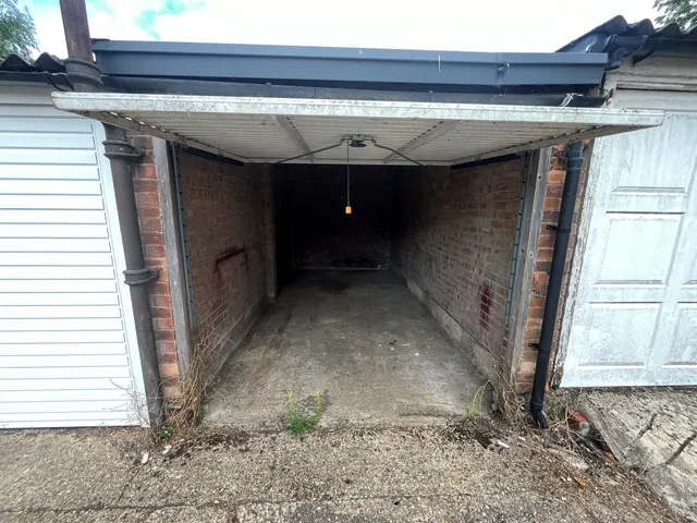 West View Court, Elstree, Borehamwood, photo 1