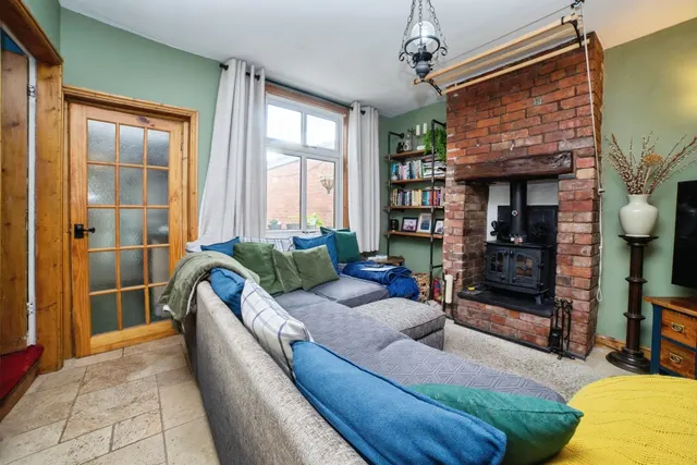 Nelson Street, Heanor, DE75, photo 2