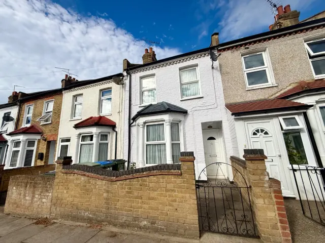 Kirkham Street, Plumstead, London, SE18 2EL, photo 1