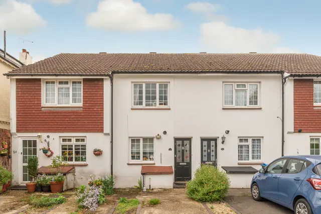 5 Grayham Road, New Malden, photo 1