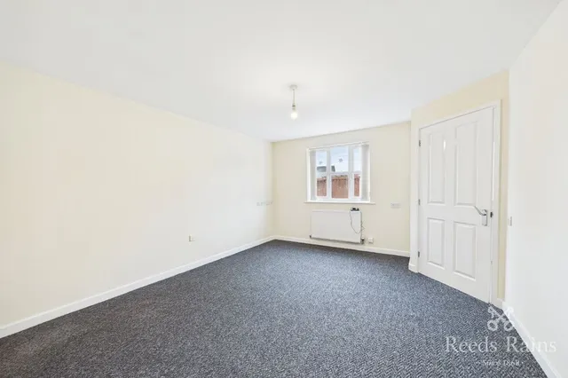 Photo 3 — Hamsterley Avenue, Manchester, Greater Manchester, M18