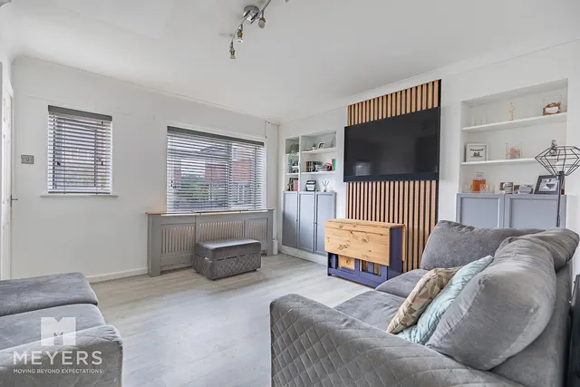 Rochester Road, Bournemouth, BH11, photo 2