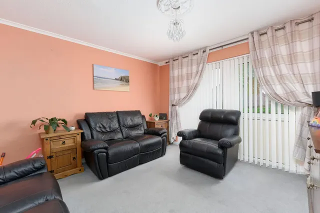 Photo 3 — Calder Court, Stirling, FK7 7QU