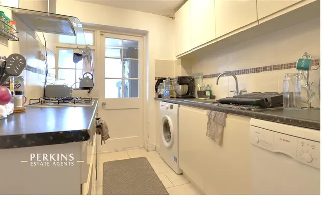 Barbican Road, Greenford, UB6, photo 3