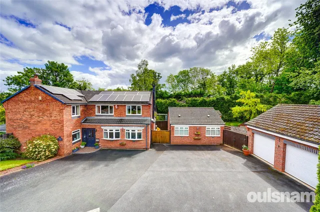 Hanbury Road, Droitwich, Worcestershire, WR9 8PR, photo 1