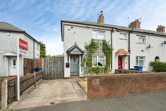Corporation Road, Dudley, photo 1