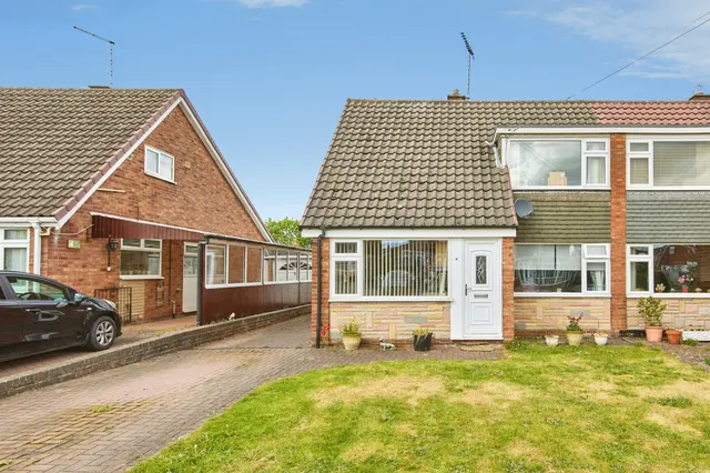 Henhurst Ridge, Burton-On-Trent, DE13, photo 2