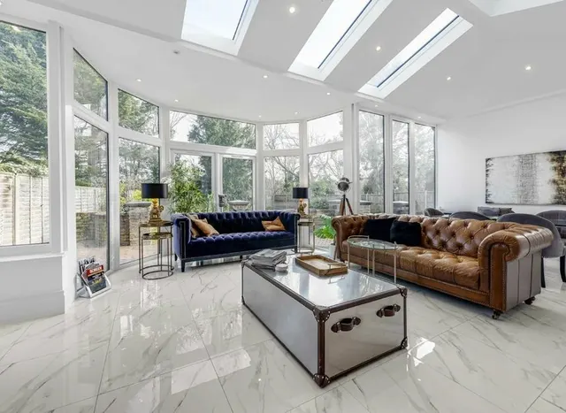 Photo 3 — The Grove, Isleworth, TW7