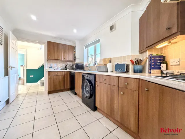 Photo 2 — Kingfisher Drive, Cheltenham, GL51