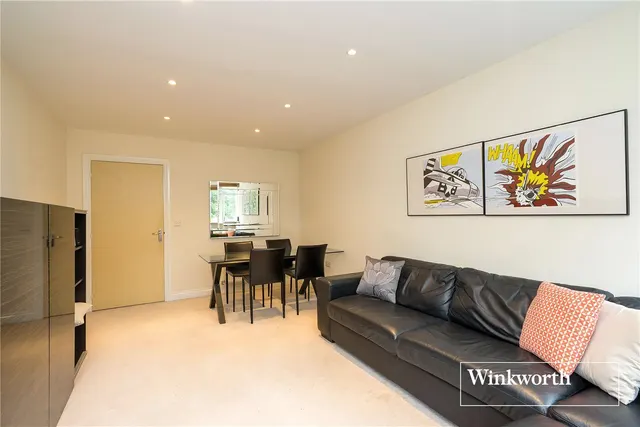 Hendon Lane, Finchley, N3, photo 3