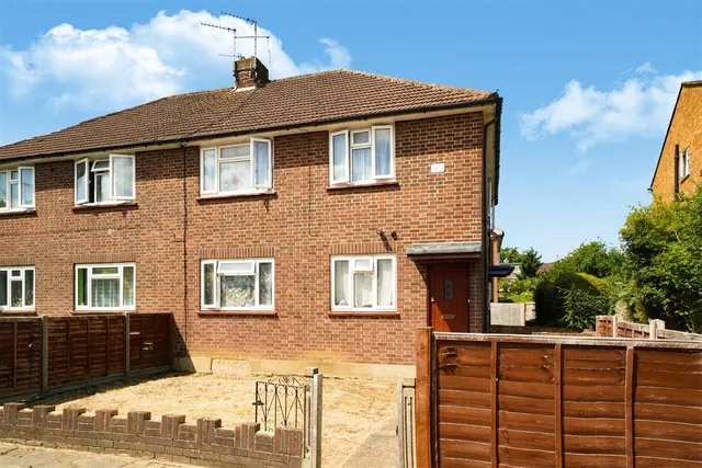 Byron Road, Wembley, HA0, photo 1