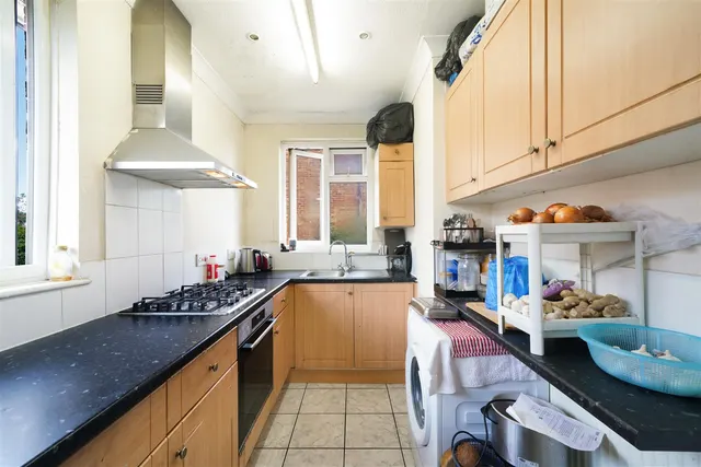 Byron Road, Wembley, HA0, photo 3
