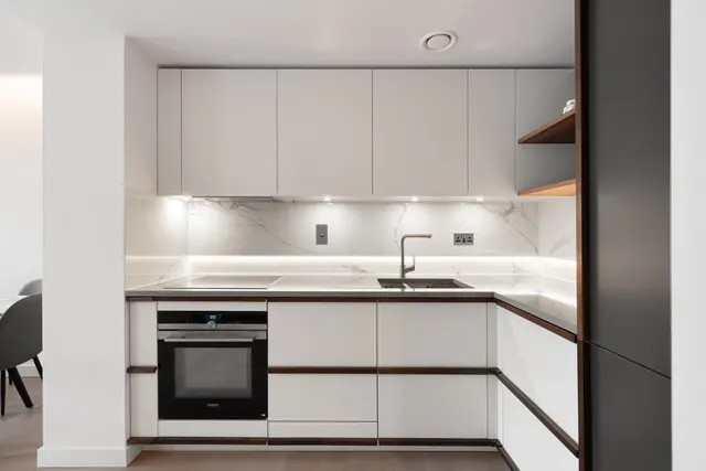 Newcastle Place, London, W2, photo 2