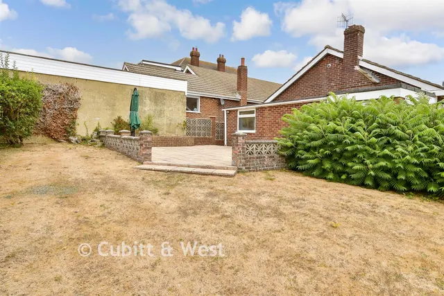 Crescent Drive South, Woodingdean, BN2, photo 2