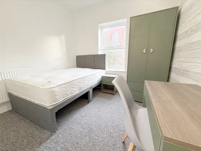 Photo 2 — West Lorne Street, Chester, CH1 4AF