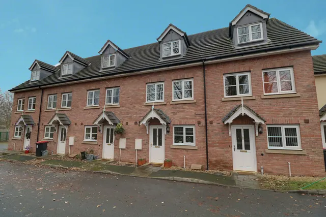 Peacock Grove, Telford, photo 1