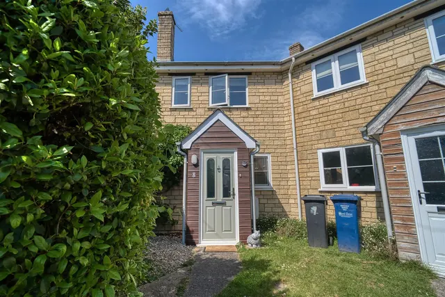 Wyke Road, Gillingham, photo 1