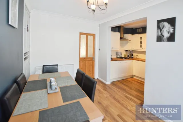 Northfield Avenue, Wigston, LE18, photo 3