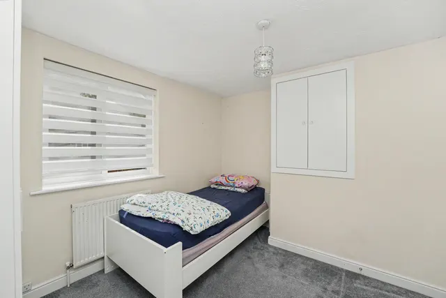 Fogerty Close, Enfield, EN3, photo 3