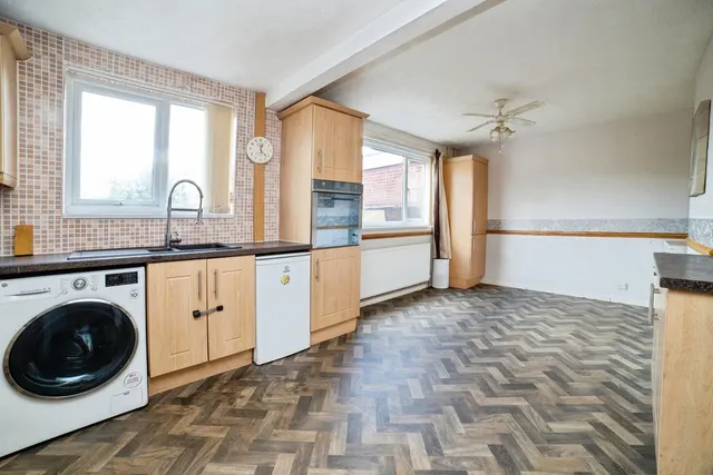 Photo 2 — Pollard Drive, Mansfield, Nottinghamshire, NG18