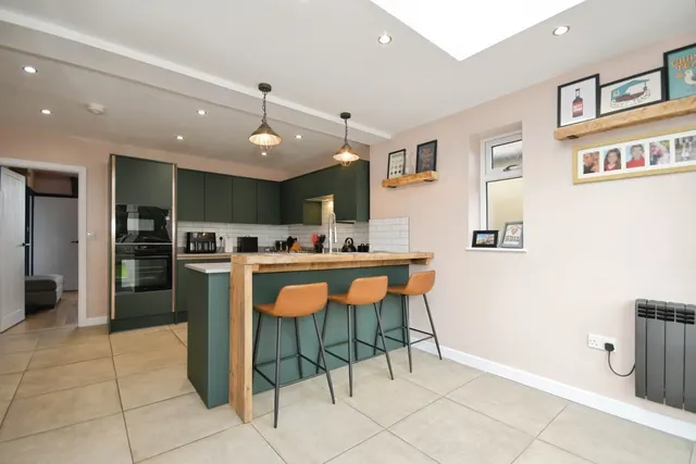 Hill View Road, Brimington, S43, photo 2