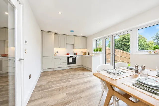 Stubbs Close, Stewkley, LU7, photo 2