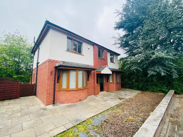 Bolton Road, Abbey Village, PR6, photo 1