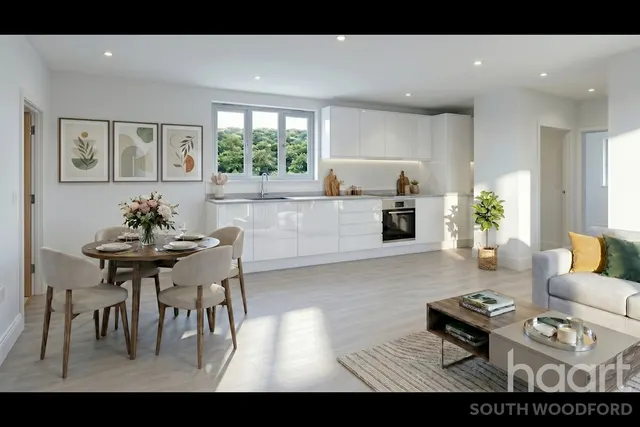 Churchfields, London, E18, photo 1
