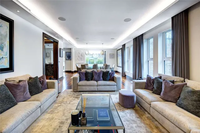 Photo 3 — Logan House, 1 Logan Place, London, W8 6QN
