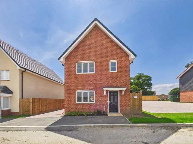 Thomas Avenue, Trimley St. Mary, IP11, photo 1