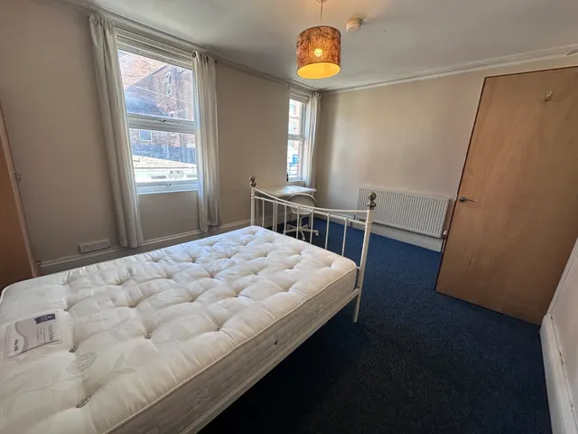 Maples Street, Radford, NG7, photo 1
