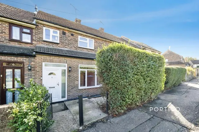 Goldingham Avenue, Loughton, IG10, photo 1