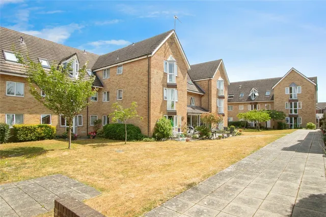 Sunnyhill Road, Poole, BH12, photo 1