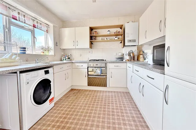 Sea Place, Goring-by-Sea, BN12, photo 3