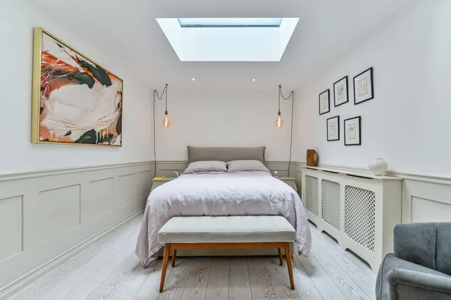 Photo 3 — Ground Floor, 5 Albert Street, London