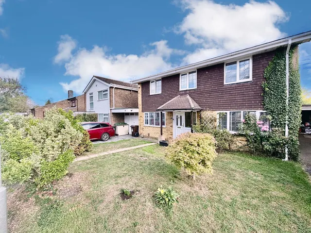 Delane Drive, Winnersh, RG41, photo 1