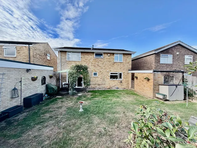 Delane Drive, Winnersh, RG41, photo 2