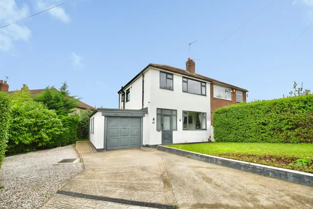 Summerfield Avenue, Leeds, LS13, photo 1