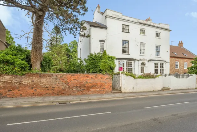 King Street, Thorne, Doncaster, photo 1