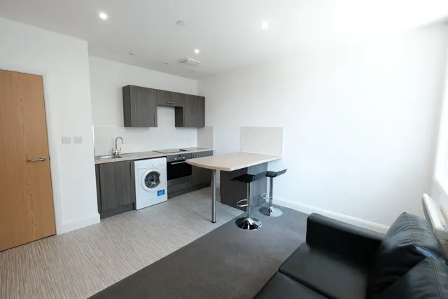 Photo 3 — Lime House, Ring Way, Preston, Lancashire, PR1 2BA