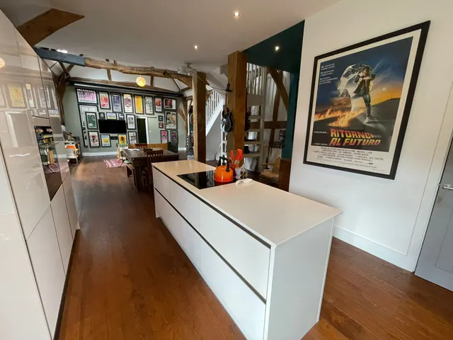 Photo 3 — Pembridge Gardens, Bragbury End, SG2