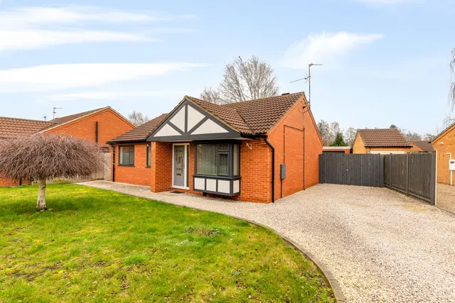Staffordshire Crescent, Lincoln, LN6, photo 1