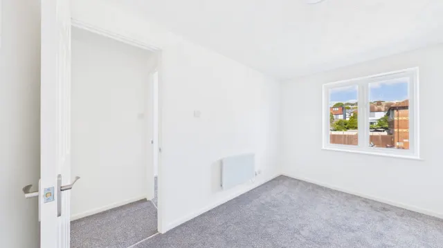 Campbell Gordon Way, Cricklewood, NW2, photo 3