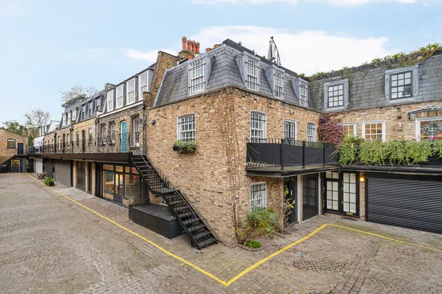 Photo 2 — Ledbury Mews North, Notting Hill, London