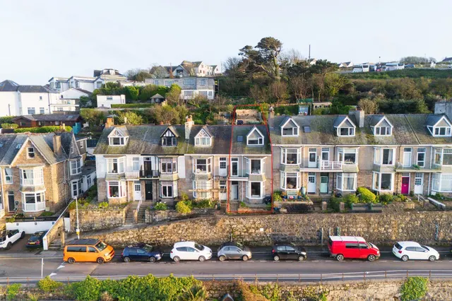 Photo 2 — Park Avenue, St. Ives, Cornwall, TR26 2DN
