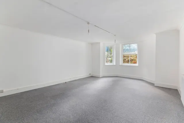 Photo 2 — Arterberry Road, London, SW20