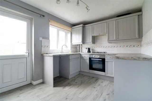 Ivy House Court, Scunthorpe, DN16, photo 2