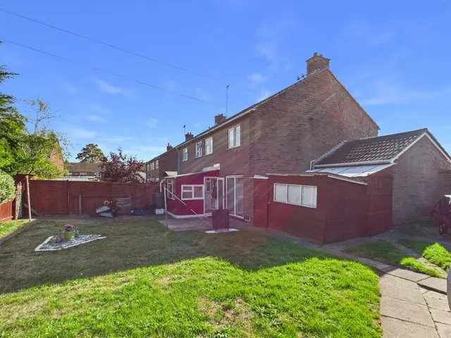 Beech Grove, Warwick, CV34, photo 2