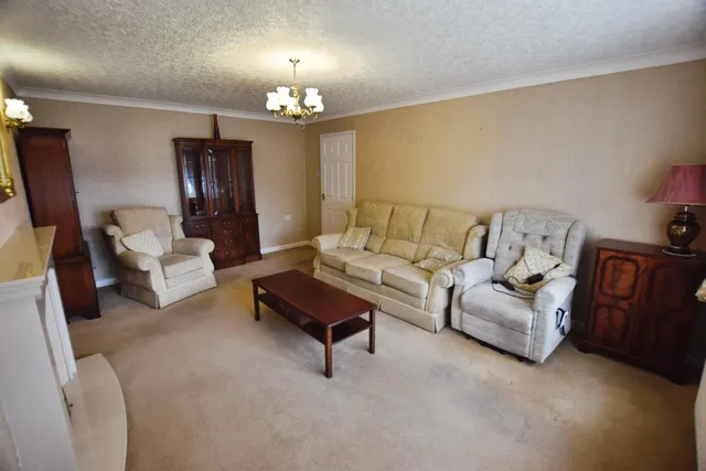 Beacon Park Drive, Skegness, PE25, photo 3