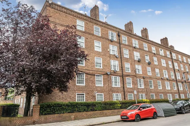 Kennington Road, Kennington, London, SE11, photo 1
